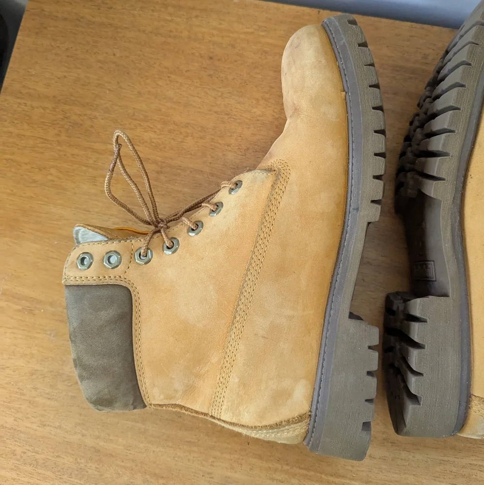 Vintage‎ Y2K Timberland Tan Construction Boots